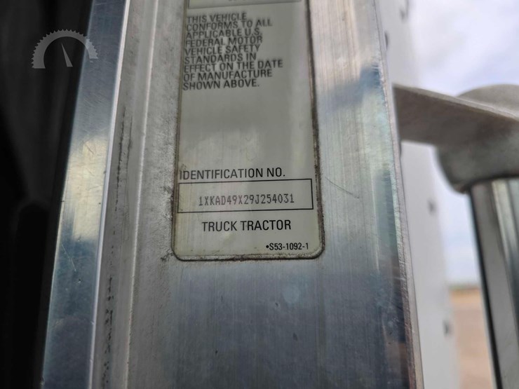 2009-kenworth-t660-image-33