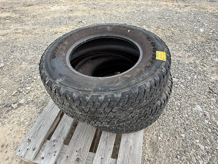 #42812-•-lot-of-(2)-goodyear-265/70r17-tires-inv#-42812-image-4