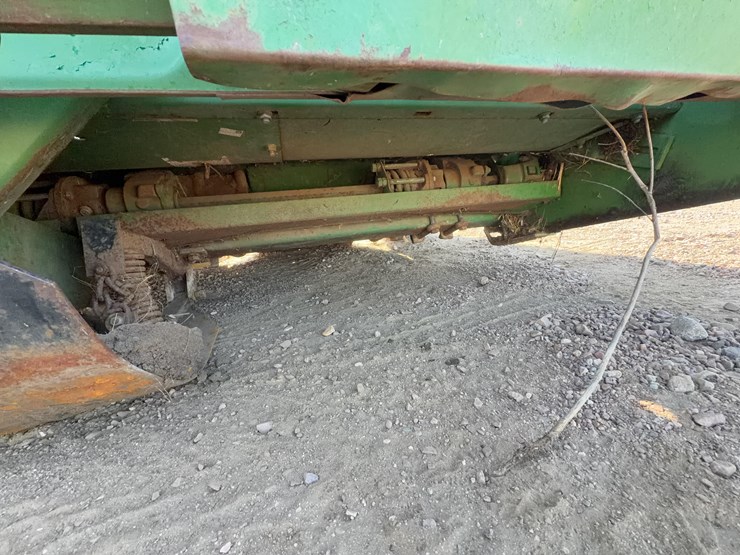 john-deere-643-image-13