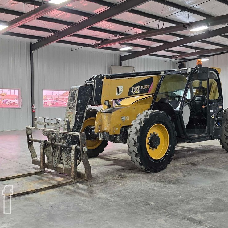 2016 CATERPILLAR TL642D