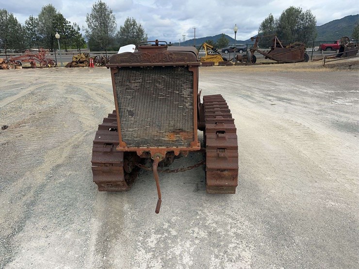 holt-caterpillar-image-8
