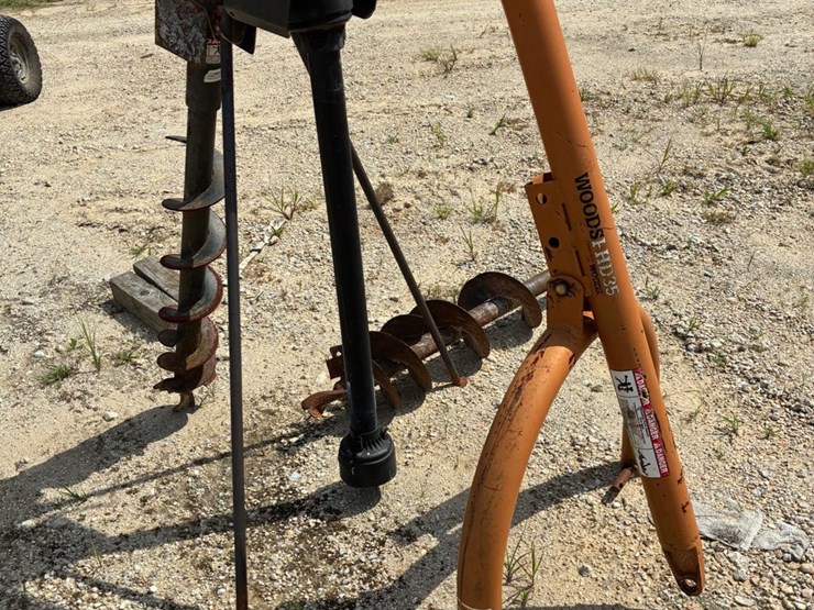 #20285-•-woods-post-hole-digger-image-3