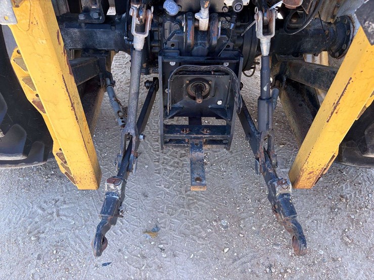 2010-new-holland-t6030-image-21