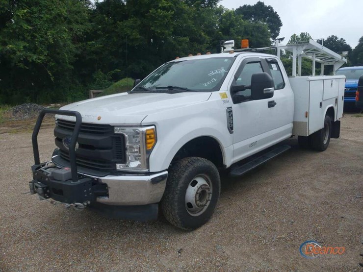 2017-ford-f350-image-14