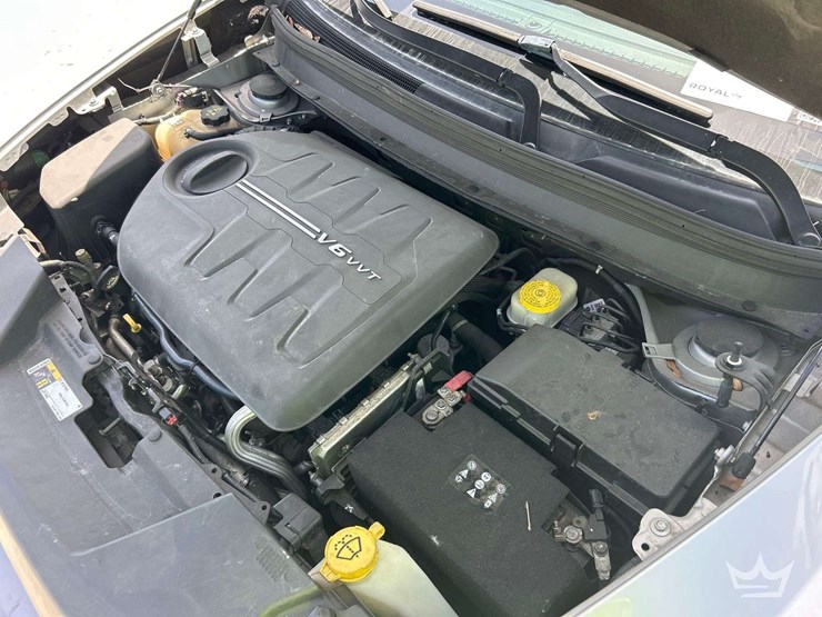 2016-jeep-cherokee-image-8