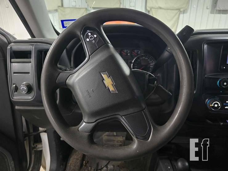 2015-chevrolet-silverado-1500-image-10