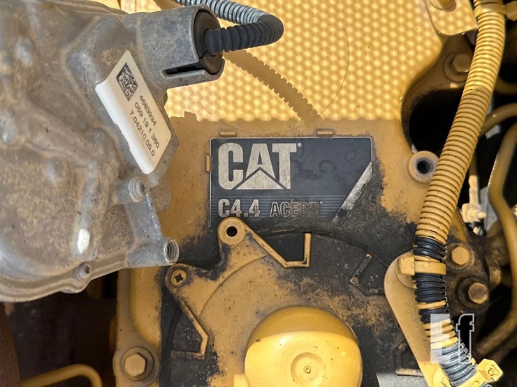 caterpillar-320gc-image-25