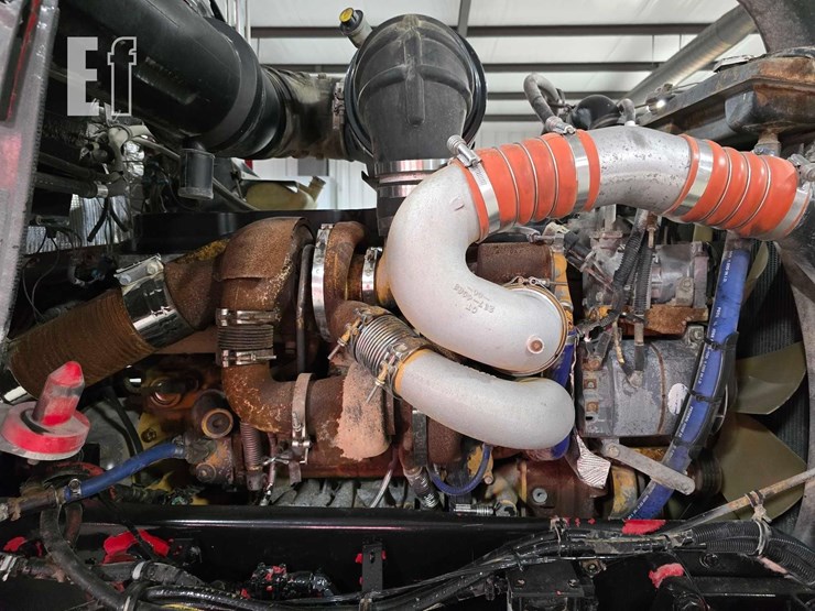 2005-kenworth-t800-image-26
