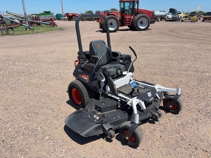 2023-bobcat-zt7072sp-zero-turn-mower-image-3