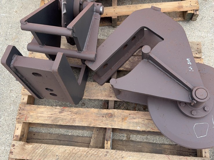 bucket-mount-asphalt-cutter-image-2