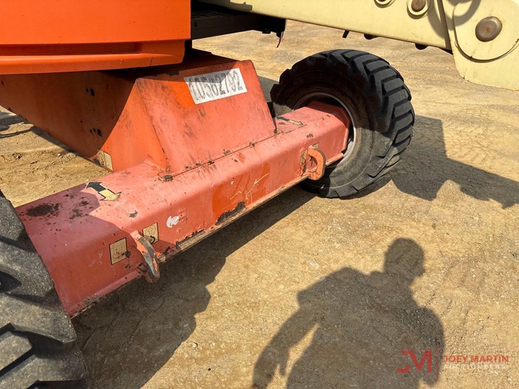 2017-jlg-450aj-image-9
