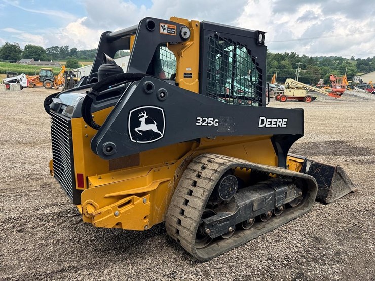2021-deere-325g-image-6
