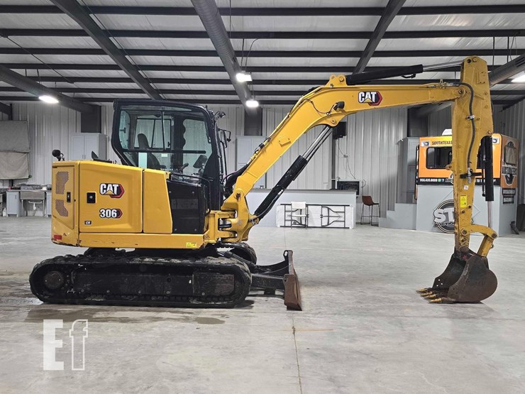 2022-caterpillar-306cr-image-6
