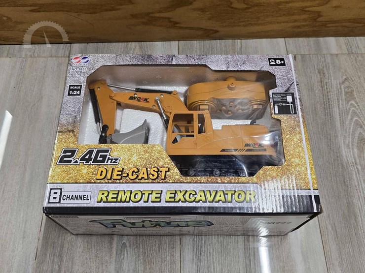 2026-future-remote-control-excavator-toy-image-1