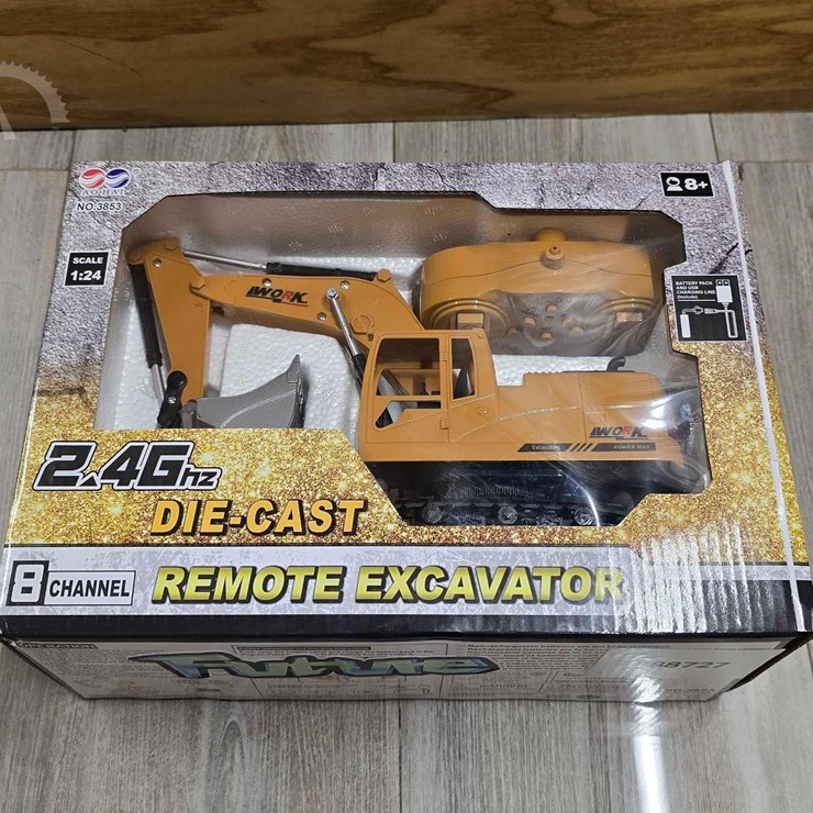 2026 FUTURE REMOTE CONTROL EXCAVATOR TOY