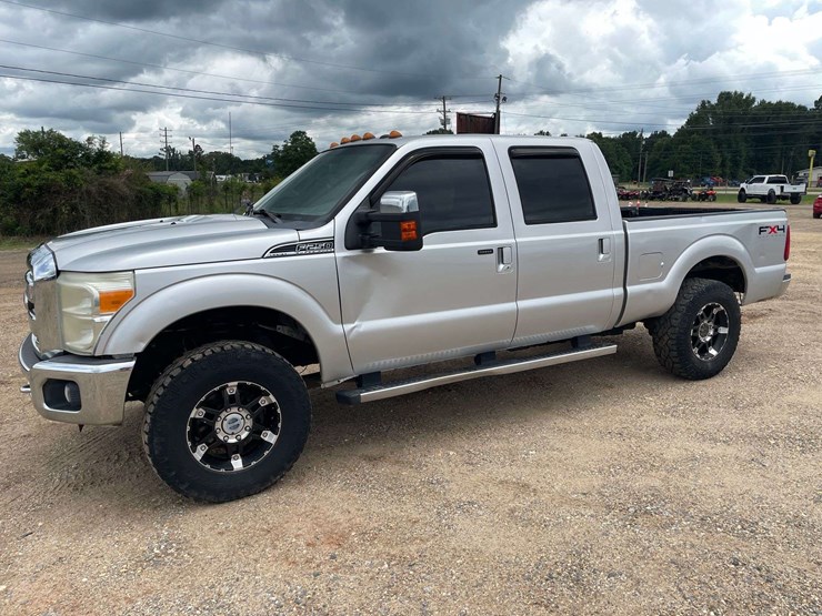 2011-ford-f250-image-1