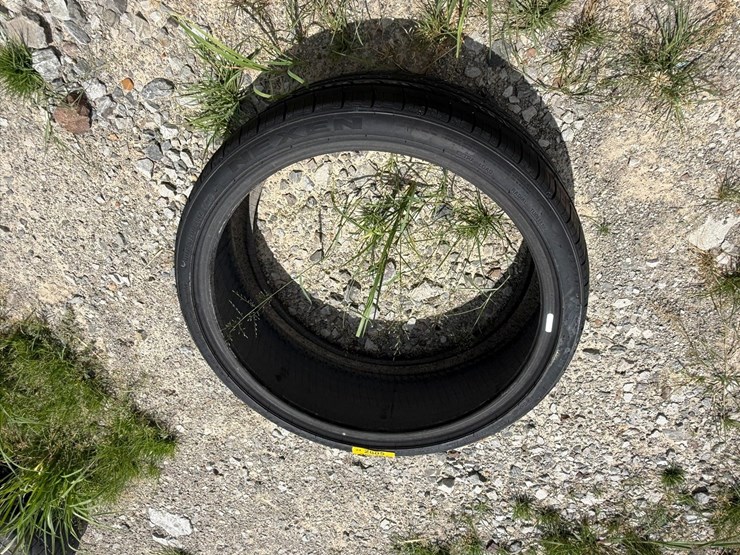 #2805-•-(1)-nexen-225/35zr20-tire-inv#-2805-image-4