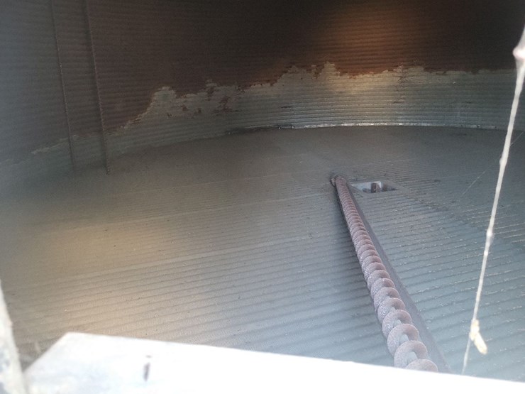 grain-bin---closest-to-road-image-26