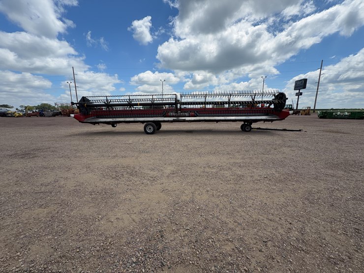 2014-case-ih-3162-image-8