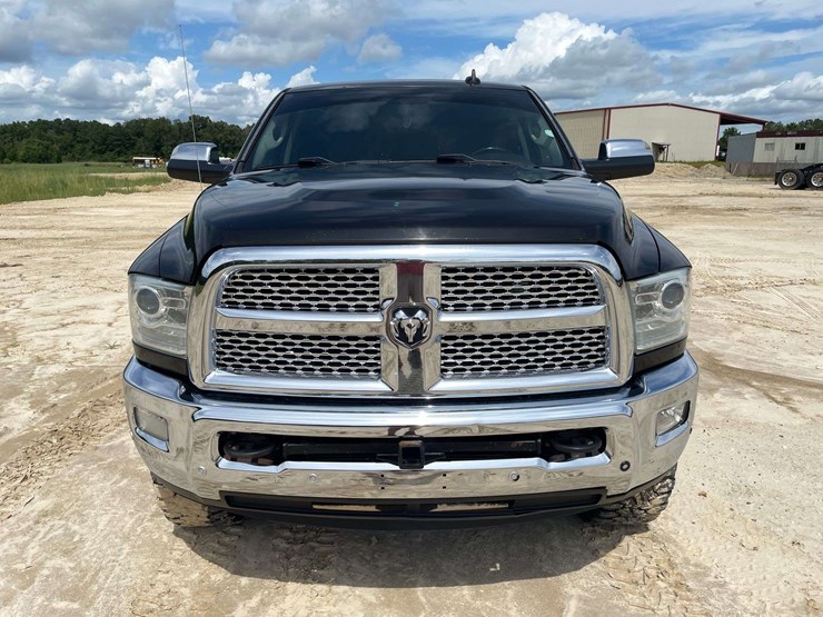 2016-dodge-ram-2500-image-5