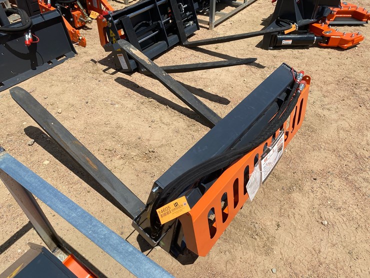 #14605-•-wig-hydraulic-adjustable-forks-(mosinee,-wi)-image-2