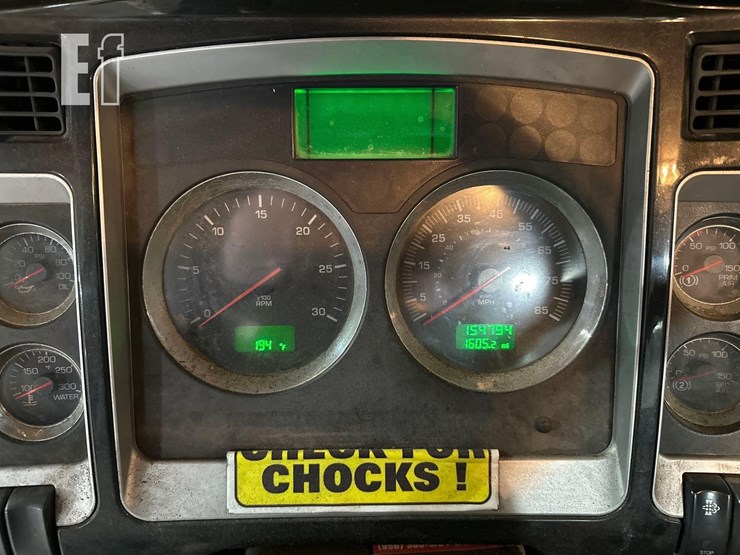 2009-kenworth-t660-image-17