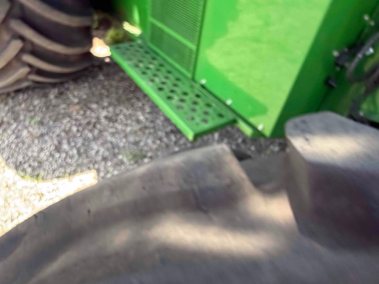 2019-john-deere-s780-image-46