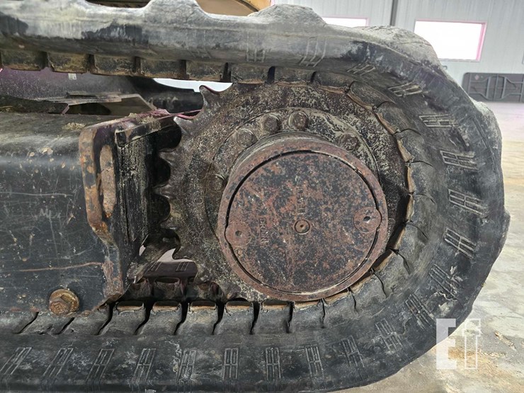 2019-caterpillar-303.5e2-cr-image-30