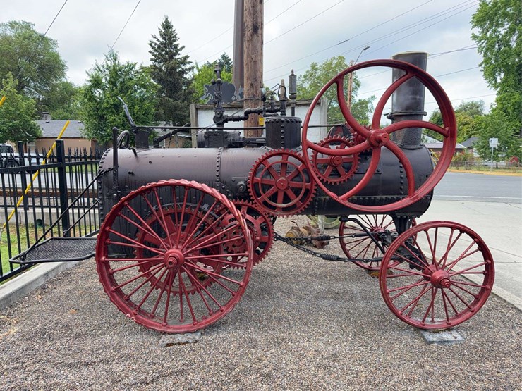 russell-portable-steam-engine-image-5