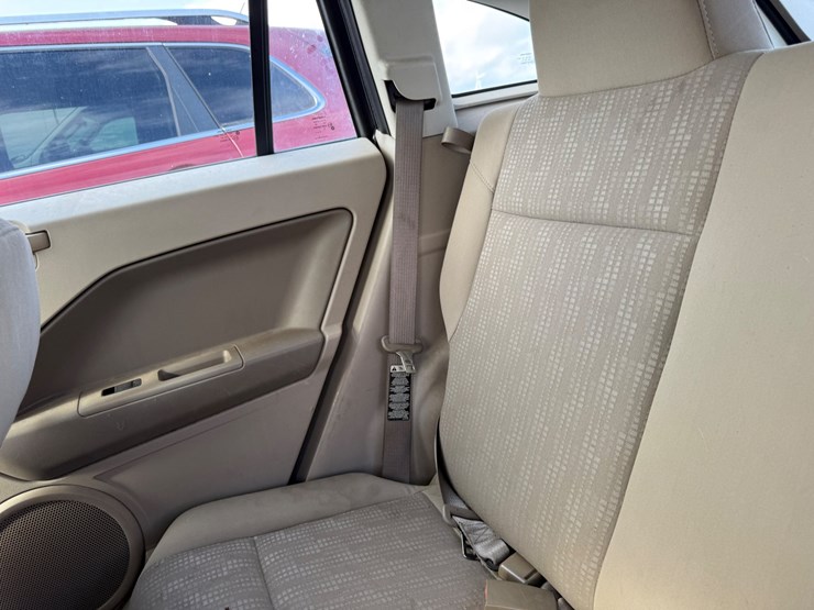 2007-dodge-caliber-image-105