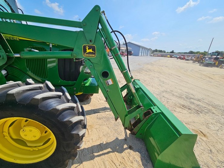 john-deere-6420-image-19