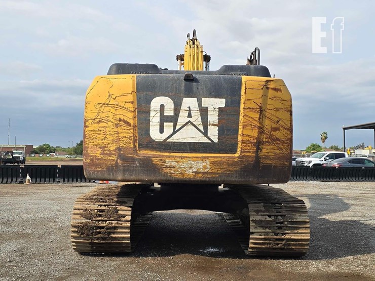 2014-caterpillar-320el-image-8
