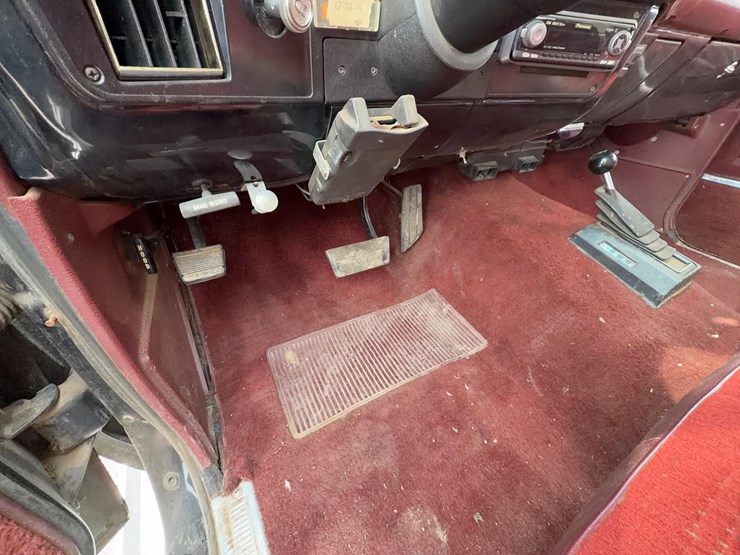 1984-chevrolet-blazer-image-14