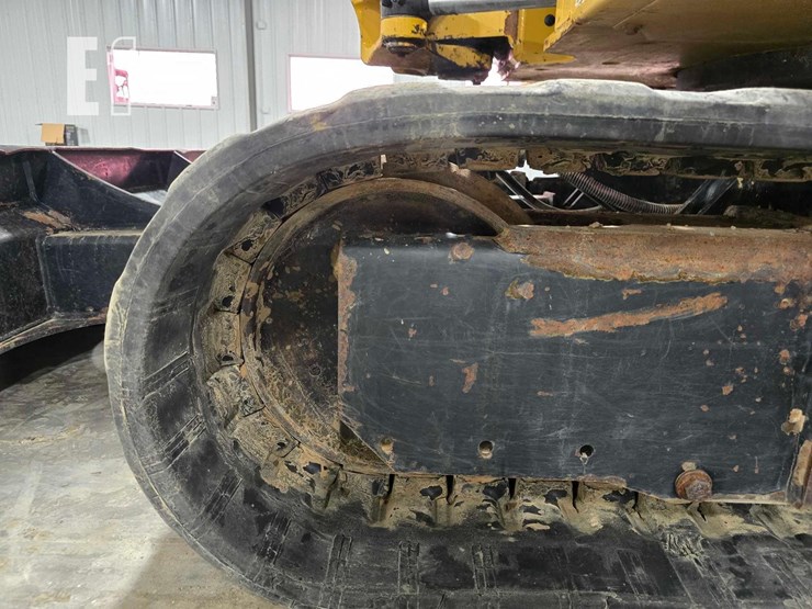 2021-caterpillar-306cr-image-30