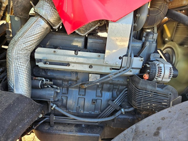 massey-ferguson-7624-image-19