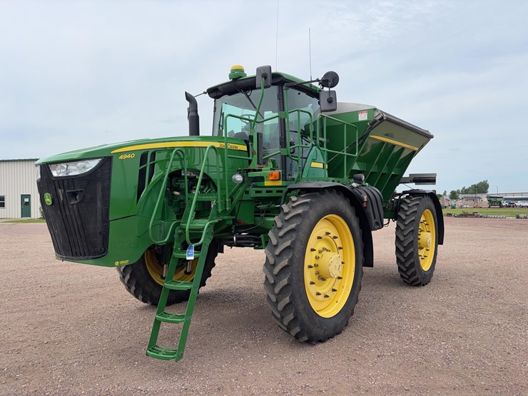 2012-john-deere-4940-image-1