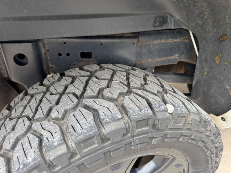 2016-dodge-ram-2500-image-46