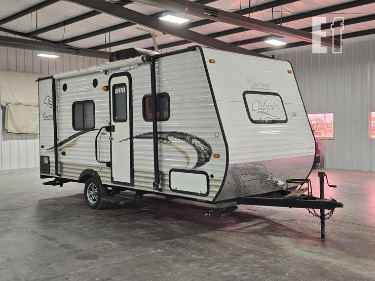 2014-coachmen-clipper-17fq-image-2