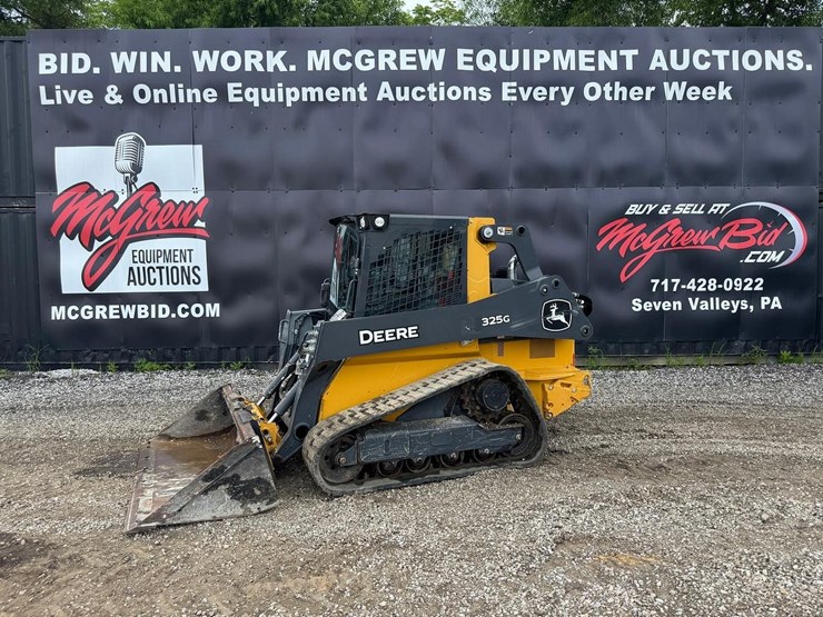 2021-deere-325g-image-1