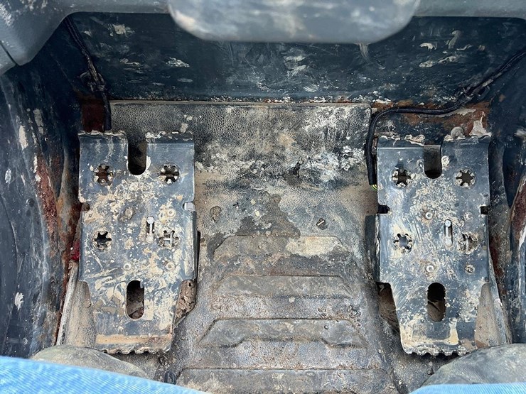 2020-bobcat-s76-image-30