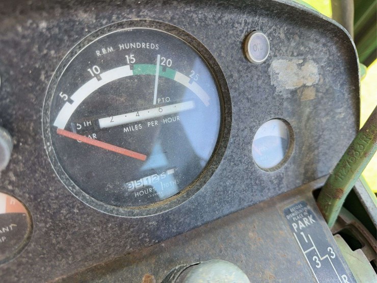 john-deere-4020-image-14