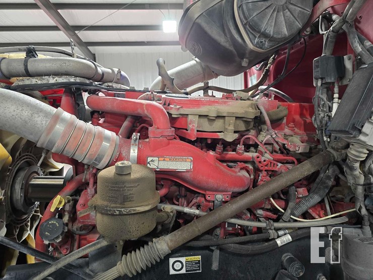 2013-peterbilt-386-image-20