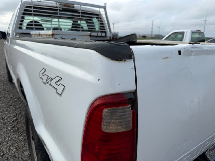 2008-ford-f250-image-25