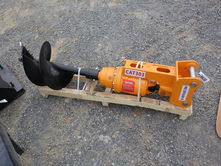 caterpillar-303-image-2