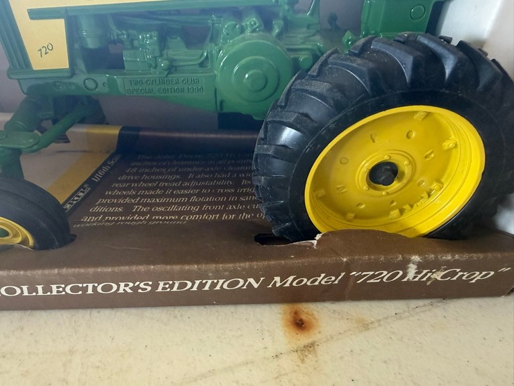 1957-john-deere-720-image-7