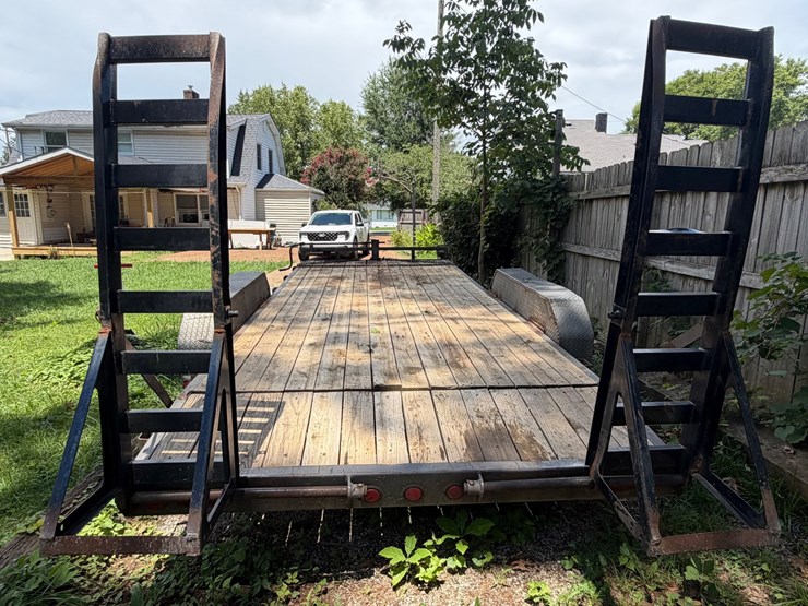 #1100-•-pj-20’-equipment-trailer-image-6