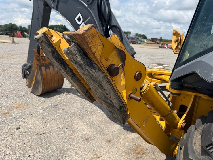 #43053-•-2024-john-deere-320p-backhoe-loader-1t0320pacrfx07150-inv#-43053-image-47