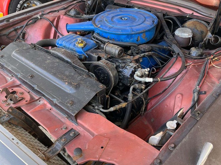 1966-ford-thunderbird-image-49