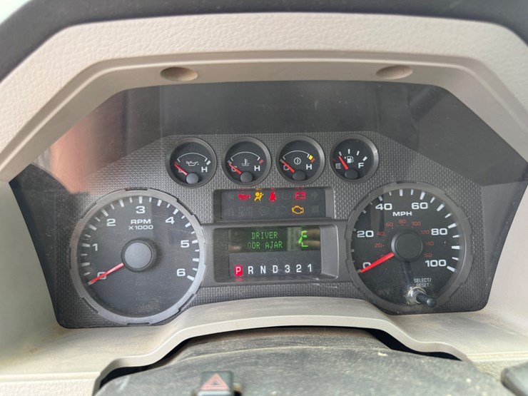 2008-ford-f250-image-127