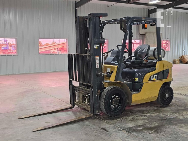 2020-caterpillar-gp25n-image-1